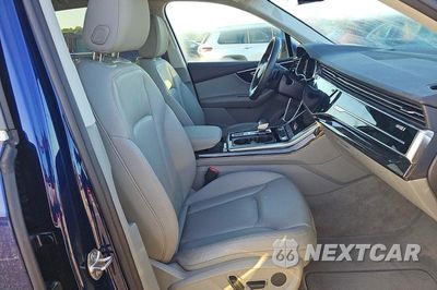 Piąte zdjęcie samochodu w środku: 2022 AUDI Q7 PREMIUM PLUS VIN:WA1LXBF79ND006740 - miniatura