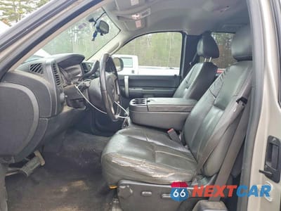 Zdjęcie 7 z 11 samochodu: 2009 GMC SIERRA K1500 SLE VIN:1GTEK29J09Z159682 - miniatura