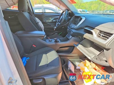 Zdjęcie 7 z 13 samochodu: 2024 GMC TERRAIN SLE VIN:3GKALTEG5RL380248 - miniatura