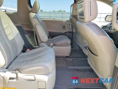 Zdjęcie 11 z 12 samochodu: 2013 TOYOTA SIENNA LIMITED 7-PASSENGER VIN:5TDDK3DC8DS052951 - miniatura