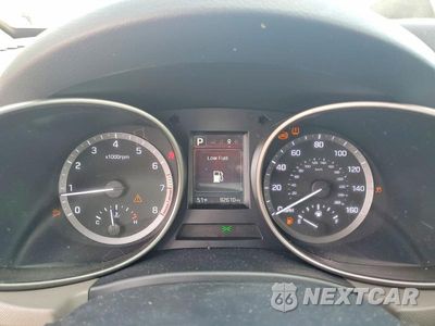 Zdjęcie 9 z 12 samochodu: 2018 HYUNDAI SANTA FE VIN:KM8SM4HF5JU259764 - miniatura