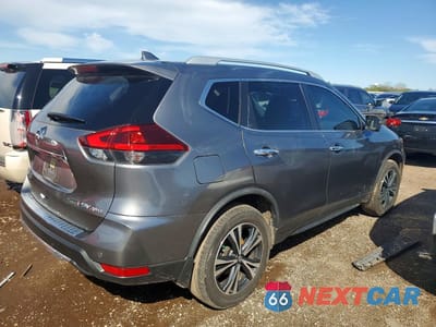 Trzecie zdjęcie samochodu z tyłu: 2020 NISSAN ROGUE SV VIN:JN8AT2MV2LW133054 - miniatura