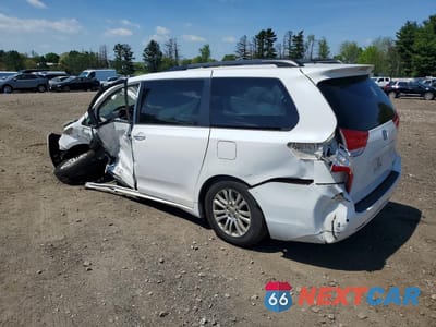 Drugie zdjęcie samochodu z przodu: 2014 TOYOTA SIENNA XLE 8-PASSENGER VIN:5TDYK3DC1ES472750 - miniatura