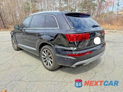 Trzecie zdjęcie samochodu z tyłu: 2017 AUDI Q7 PREMIUM PLUS VIN:WA1LAAF72HD031138 - miniatura