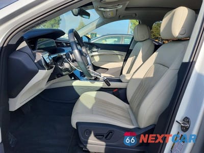 Zdjęcie 7 z 13 samochodu: 2024 AUDI Q8 E-TRON PREMIUM PLUS VIN:WA15AAGE9RB048361 - miniatura