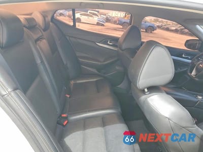 Zdjęcie 10 z 13 samochodu: 2017 NISSAN MAXIMA 3.5 SV VIN:1N4AA6AP9HC456532 - miniatura