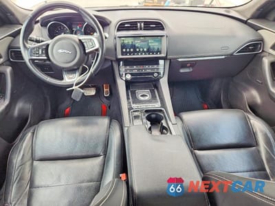 Zdjęcie 8 z 13 samochodu: 2020 JAGUAR F-PACE S VIN:SADCM2FV3LA641324 - miniatura