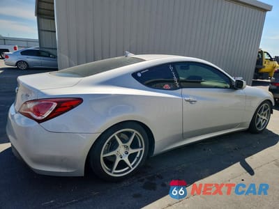 Trzecie zdjęcie samochodu z tyłu: 2014 HYUNDAI GENESIS COUPE 2.0T VIN:KMHHT6KD3EU115636 - miniatura
