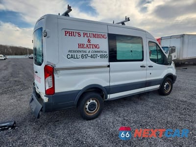 Trzecie zdjęcie samochodu z tyłu: 2016 FORD TRANSIT 250 DELIVERY VAN VIN:1FTYR1CM5GKB38127 - miniatura