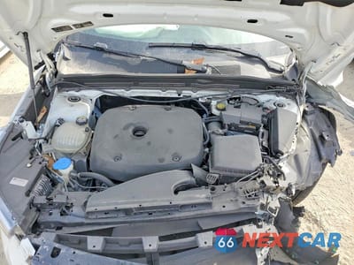 Zdjęcie 12 z 13 samochodu: 2019 VOLVO XC40 T5 R-DESIGN VIN:YV4162UM2K2130331 - miniatura
