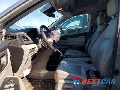 Zdjęcie 7 z 13 samochodu: 2019 HONDA ODYSSEY EXL VIN:5FNRL6H78KB105893 - miniatura