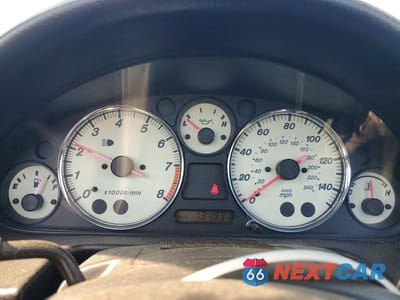 Zdjęcie 9 z 12 samochodu: 2001 MAZDA MX-5 MIATA BASE VIN:JM1NB353510216108 - miniatura