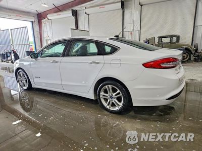 Drugie zdjęcie samochodu z przodu: 2018 FORD FUSION SE HYBRID VIN:3FA6P0LU0JR171956 - miniatura