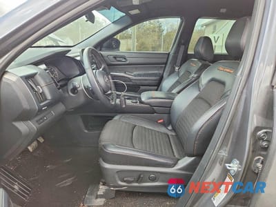 Zdjęcie 7 z 14 samochodu: 2024 NISSAN PATHFINDER ROCK CREEK VIN:5N1DR3BD4RC210861 - miniatura
