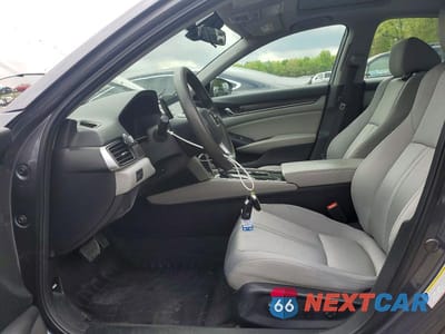 Zdjęcie 7 z 12 samochodu: 2018 HONDA ACCORD EX VIN:1HGCV1F44JA073884 - miniatura