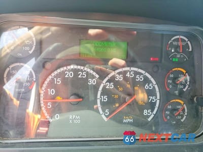 Zdjęcie 9 z 12 samochodu: 2017 FREIGHTLINER M2 106 MEDIUM DUTY VIN:1FVACXDT7HHJF1570 - miniatura