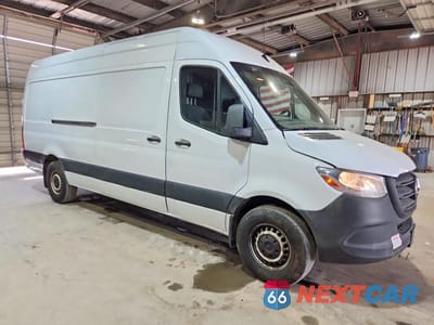 Czwarte zdjęcie samochodu z boku: 2024 MERCEDES BENZ SPRINTER 2500 DELIVERY VAN VIN:W1Y4KCHY0RT192633 - miniatura