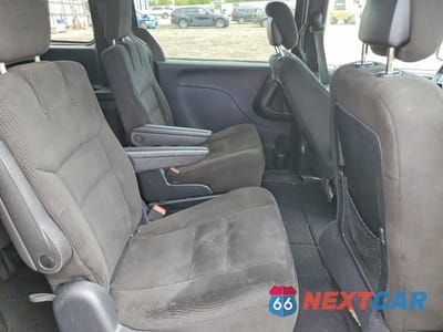 Zdjęcie 11 z 13 samochodu: 2016 DODGE GRAND CARAVAN SE VIN:2C4RDGBG7GR359795 - miniatura