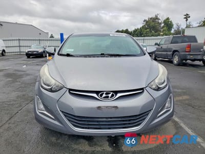 Piąte zdjęcie samochodu w środku: 2015 HYUNDAI ELANTRA SE VIN:KMHDH4AE6FU355005 - miniatura