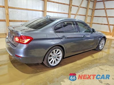 Trzecie zdjęcie samochodu z tyłu: 2013 BMW 328 XI VIN:WBA3B3C55DF538967 - miniatura