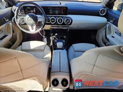 Zdjęcie 8 z 12 samochodu: 2019 MERCEDES-BENZ A 220 VIN:WDD3G4EB1KW001884 - miniatura