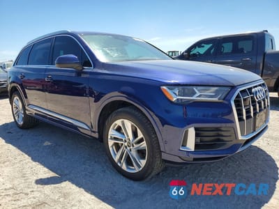 Czwarte zdjęcie samochodu z boku: 2021 AUDI Q7 PREMIUM PLUS VIN:WA1LXAF78MD017656 - miniatura