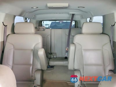 Zdjęcie 10 z 13 samochodu: 2020 CHEVROLET SUBURBAN K1500 PREMIER VIN:1GNSKJKC0LR174092 - miniatura