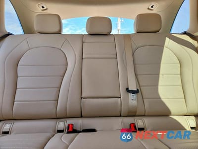 Zdjęcie 10 z 14 samochodu: 2019 MERCEDES-BENZ GLC 300 VIN:WDC0G4JB4KV128857 - miniatura