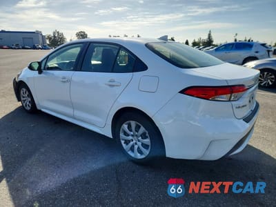 Drugie zdjęcie samochodu z przodu: 2022 TOYOTA COROLLA LE VIN:JTDEPMAE0N3014490 - miniatura