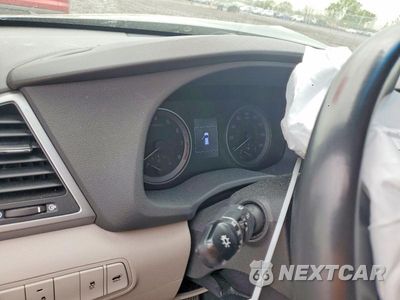 Zdjęcie 9 z 12 samochodu: 2017 HYUNDAI TUCSON SPORT VIN:KM8J33A27HU519947 - miniatura
