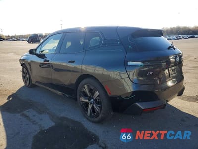 Drugie zdjęcie samochodu z przodu: 2025 BMW IX XDRIVE50 VIN:WB523CF06SCT00437 - miniatura