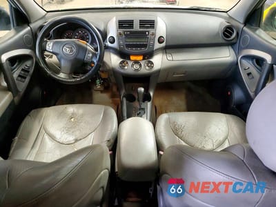 Zdjęcie 8 z 13 samochodu: 2007 TOYOTA RAV4 LIMITED VIN:JTMBD31V476048410 - miniatura