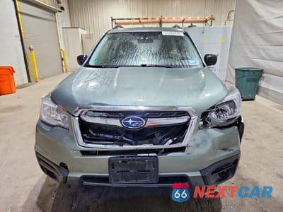 Piąte zdjęcie samochodu w środku: 2018 SUBARU FORESTER 2.5I VIN:JF2SJABC5JH499059 - miniatura