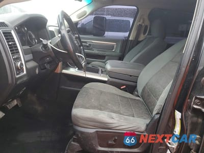 Zdjęcie 7 z 13 samochodu: 2014 RAM 2500 SLT VIN:3C6UR5DLXEG181630 - miniatura