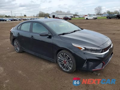 Czwarte zdjęcie samochodu z boku: 2022 KIA FORTE GT VIN:3KPF44AC3NE483061 - miniatura