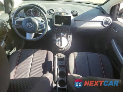 Zdjęcie 8 z 12 samochodu: 2011 MAZDA MAZDA2 VIN:JM1DE1HZ5B0103266 - miniatura