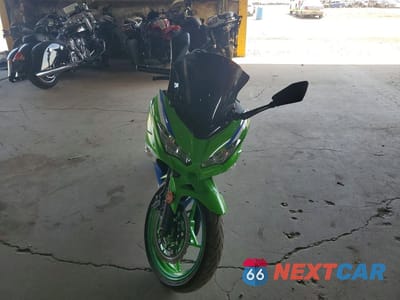 Drugie zdjęcie samochodu z przodu: 2021 KAWASAKI EX400 VIN:JKAEXKG15MDAB0204 - miniatura