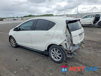 Drugie zdjęcie samochodu z przodu: 2017 TOYOTA PRIUS C ONE VIN:JTDKDTB3XH1598545 - miniatura