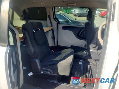 Zdjęcie 11 z 12 samochodu: 2016 DODGE GRAND CARAVAN SE VIN:2C4RDGBG2GR115133 - miniatura