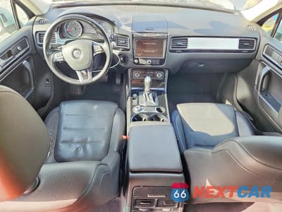 Zdjęcie 8 z 14 samochodu: 2015 VOLKSWAGEN TOUAREG V6 VIN:WVGEF9BP7FD002831 - miniatura
