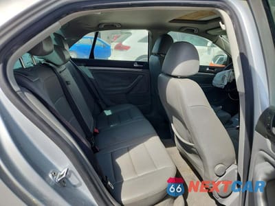 Zdjęcie 10 z 12 samochodu: 2006 VOLKSWAGEN JETTA 2.5 OPTION PACKAGE 1 VIN:3VWSF71KX6M696319 - miniatura
