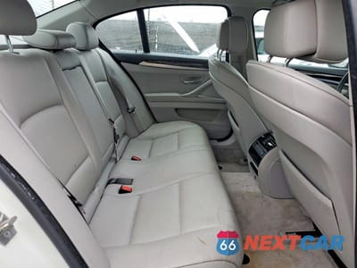 Zdjęcie 10 z 12 samochodu: 2013 BMW 528 XI VIN:WBAXH5C54DDW13617 - miniatura