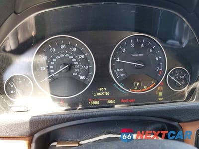 Zdjęcie 9 z 12 samochodu: 2015 BMW 335 I VIN:WBA3A9C55FK472615 - miniatura