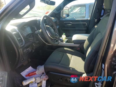 Zdjęcie 7 z 12 samochodu: 2026 RAM 1500 BIG HORN VIN:1C6SRFFT3TN252276 - miniatura