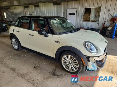 Czwarte zdjęcie samochodu z boku: 2019 MINI COOPER S VIN:WMWXU3C54K2H89000 - miniatura