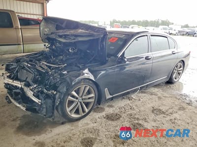 2019 BMW 750 I WBA7F0C52KGM24680 - główne zdjęcie licytacji z USA - miniatura