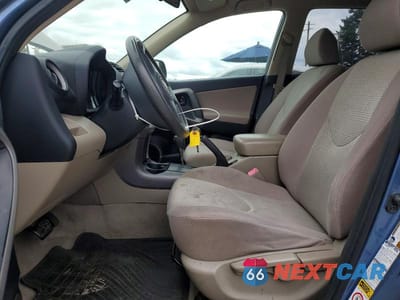 Zdjęcie 7 z 13 samochodu: 2006 TOYOTA RAV4 BASE VIN:JTMBD33V165041397 - miniatura