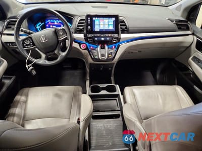 Zdjęcie 8 z 14 samochodu: 2021 HONDA ODYSSEY TOURING VIN:5FNRL6H87MB003853 - miniatura