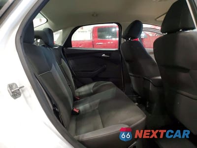 Zdjęcie 10 z 11 samochodu: 2013 FORD FOCUS SE VIN:1FADP3F2XDL231991 - miniatura
