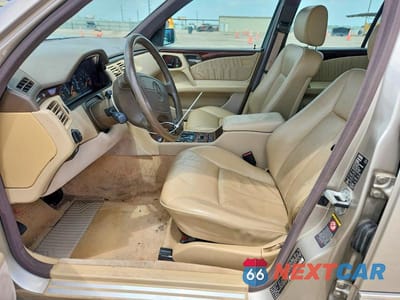 Zdjęcie 7 z 12 samochodu: 1997 MERCEDES-BENZ E 420 VIN:WDBJF72F8VA316324 - miniatura